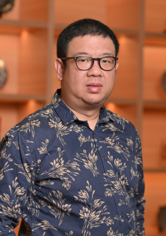 expert-image